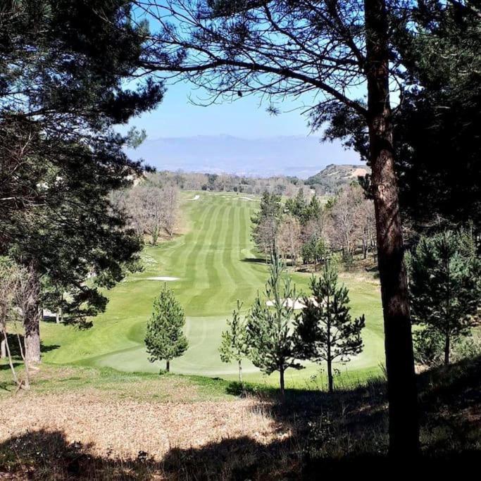 Golf Sojuela Naturaleza Pet Friendly Luaran gambar