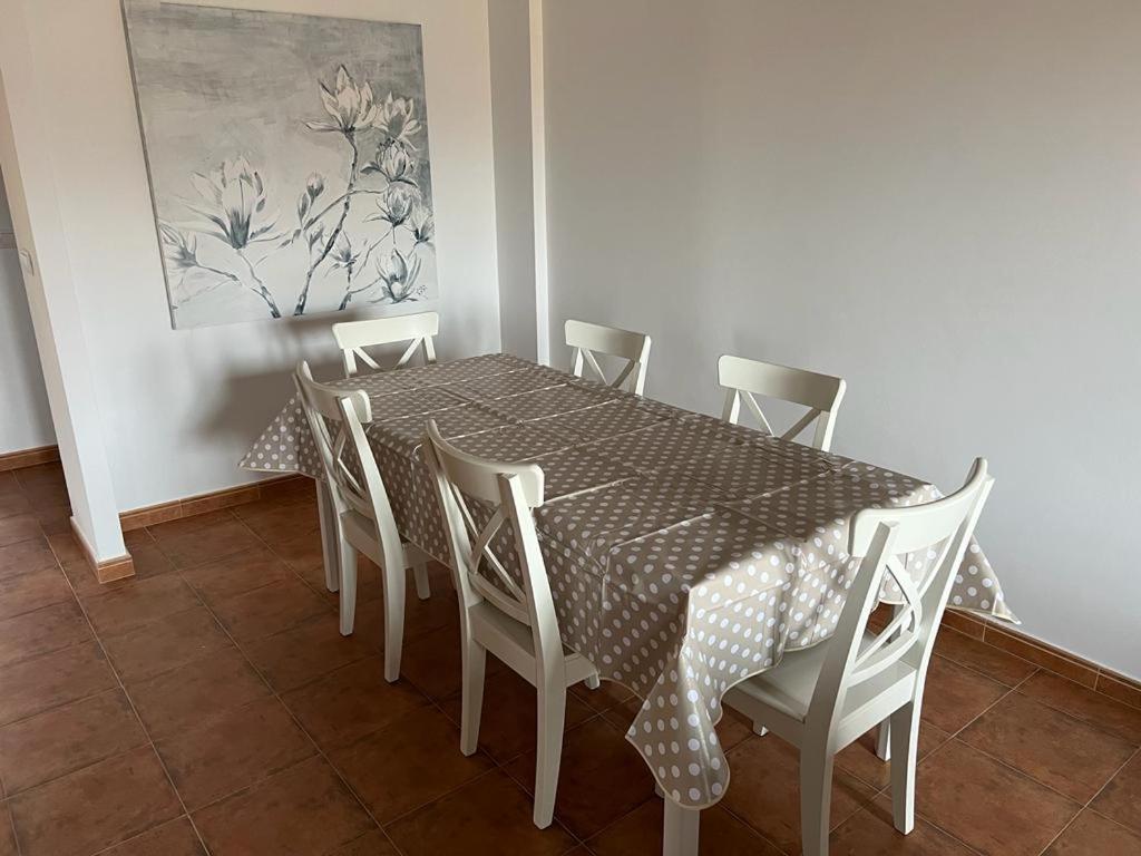 Golf Sojuela Naturaleza Pet Friendly Luaran gambar