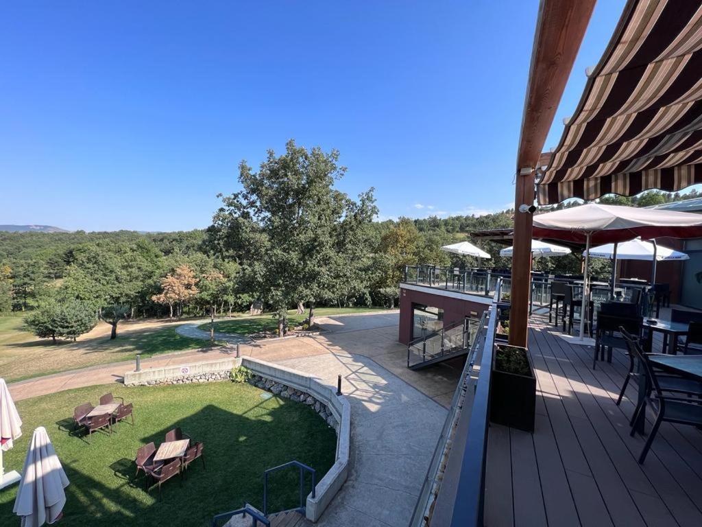 Golf Sojuela Naturaleza Pet Friendly Luaran gambar